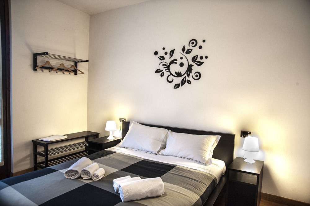 Bed & Breakfast Orio Easy Airport Azzano San Paolo Eksteriør bilde