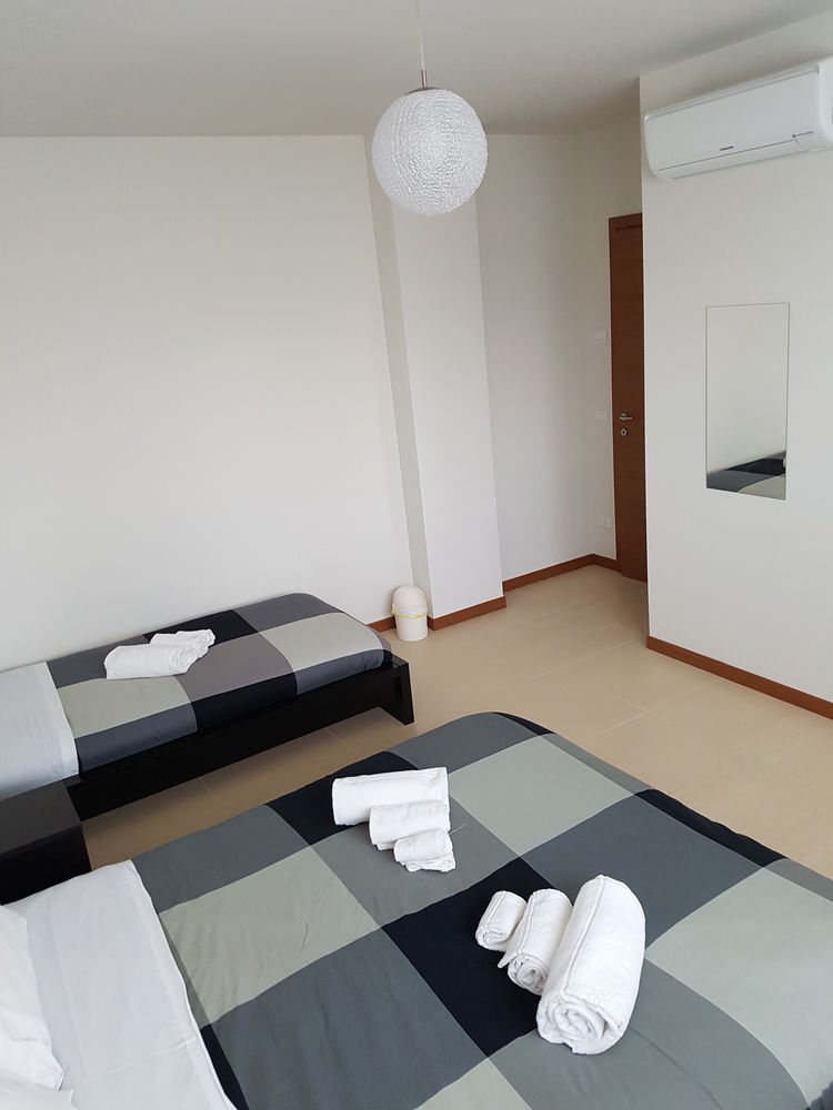 Bed & Breakfast Orio Easy Airport Azzano San Paolo Eksteriør bilde